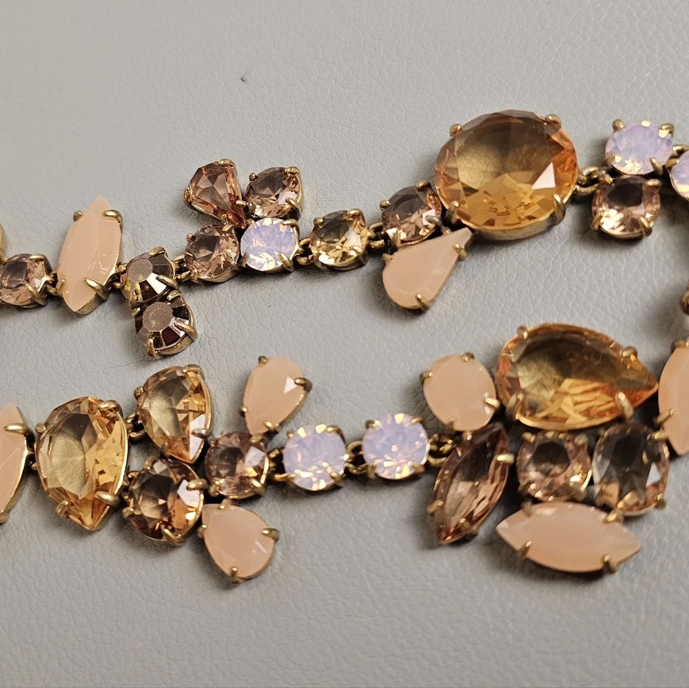 [J. CREW] Peach Crystal Foliage Collar Statement Necklace